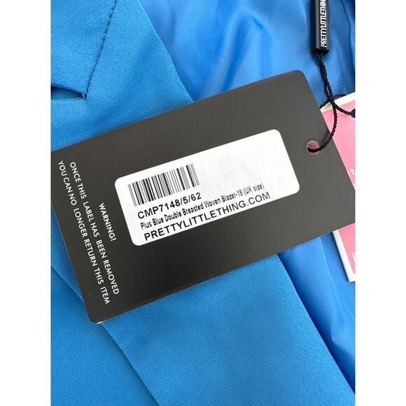 Pretty Little Thing Plus Double Breasted Woven Blazer & Cropped Pants in Blue - - Picture 5 of 6